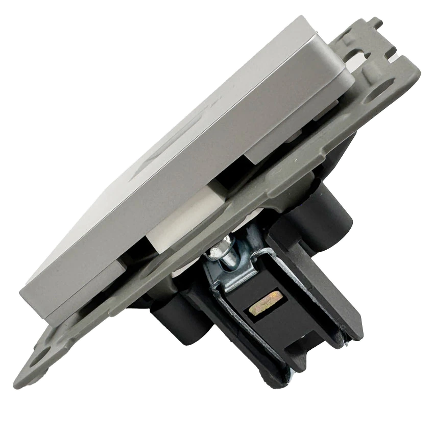 Розетка RJ45 1-я серебро Софт-тач